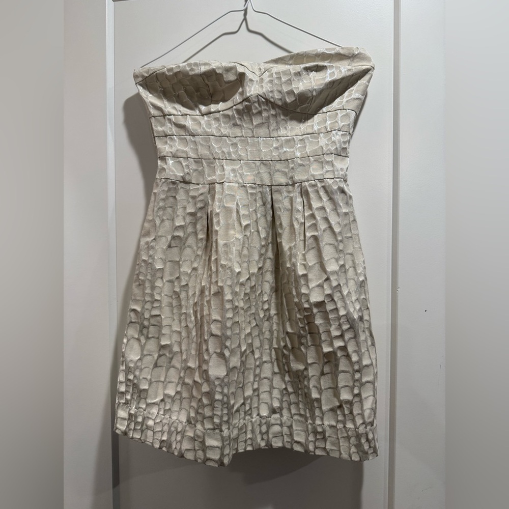 American Eagle Cream Strapless Dress‎ Size 6